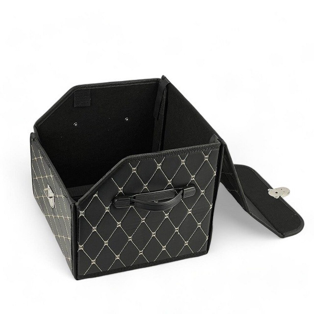 Сумка органайзер в багажник из эко-кожи, цвет черный с бежевой строчкой (размеры 30*30*28 см) Сумка органайзер в багажник из эко-кожи, цвет черный с бежевой строчкой (размеры 30*30*28 см)