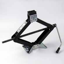 Домкрат ромбовидный винтовой 1,3 т