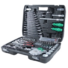 Набор инструмента из 121 предмета