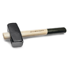 Кувалда с деревянной ручкой 1500 г