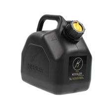 Канистра пластиковая 5 л + наливной носик внутри, цвет черный