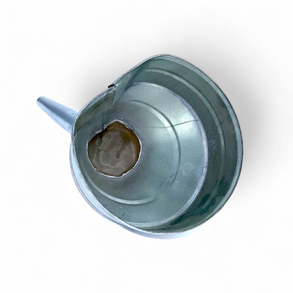 Воронка металлическая ф-130 мм Воронка металлическая ф-130 мм