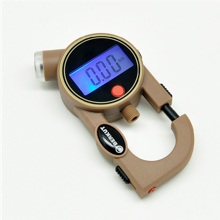 Манометр шинный цифровой Digital PR