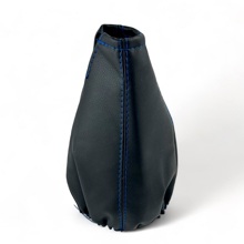 Чехол на ручку кпп, цвет черный, строчка синяя