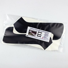 Наклейка на внутренние ручки дверей гранта fl, калина 2 карбон