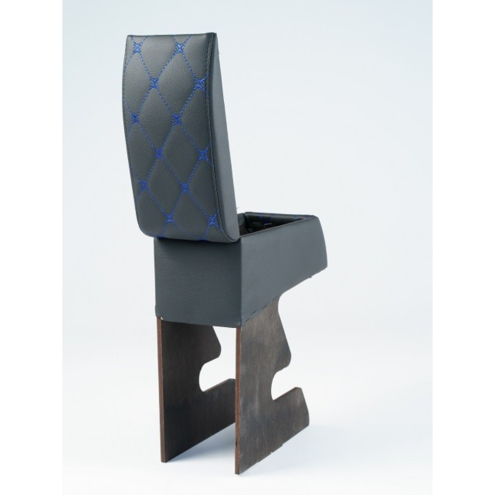 Бар - подлокотник для лада 2114,2109 кож.зам. цвет черный, строчка синяя, ромб в коробке Бар - подлокотник для лада 2114,2109 кож.зам. цвет черный, строчка синяя, ромб в коробке