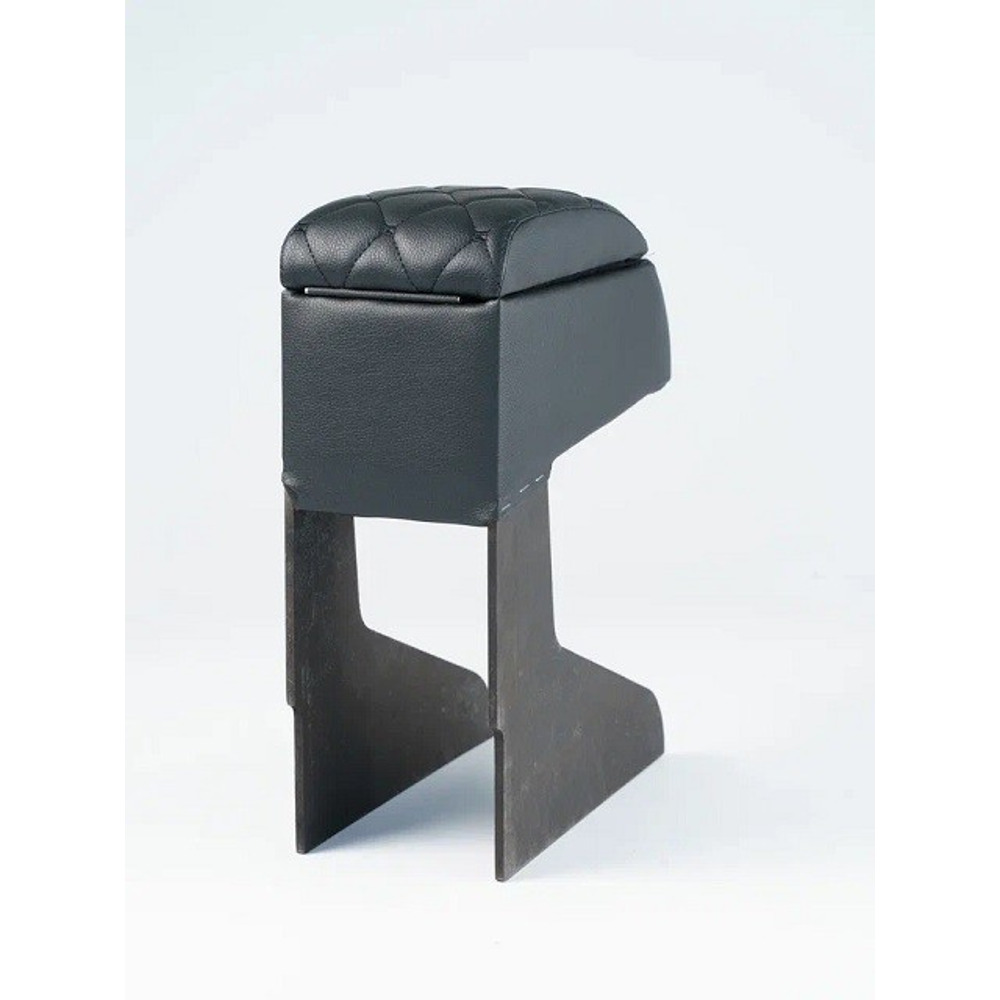 Бар - подлокотник для лада 2110/largus кож.зам. цвет черный, строчка черная, ромб в коробке Бар - подлокотник для лада 2110/largus кож.зам. цвет черный, строчка черная, ромб в коробке