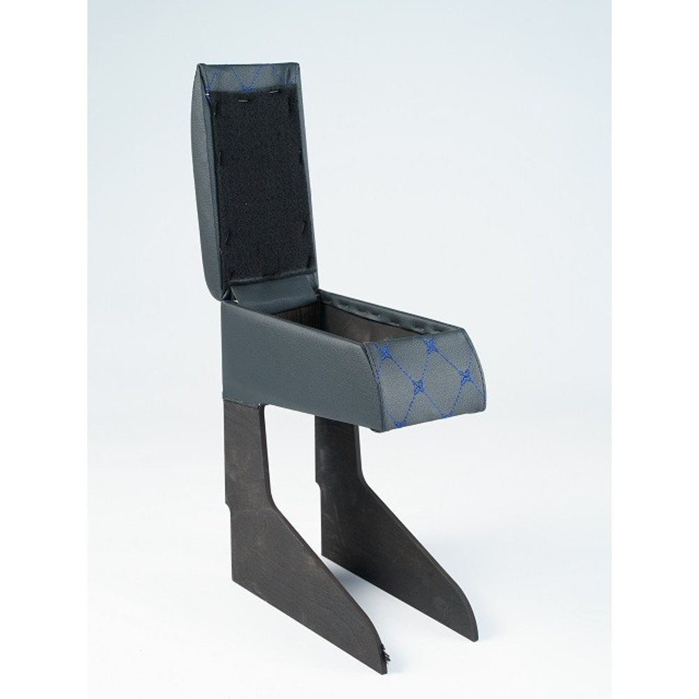 Бар - подлокотник для лада 2110/largus кож.зам. цвет черный, строчка синяя, ромб в коробке Бар - подлокотник для лада 2110/largus кож.зам. цвет черный, строчка синяя, ромб в коробке