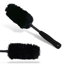 Щетка для чистки колес из натуральной шерсти овчины, общая длина 35см, длина шерсти 15см