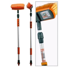 Щетка для мытья а/м телескопическая L:112-186 см, проточная ручка с клапаном для подачи воды