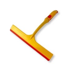 Водосгон с ручкой, 22 см