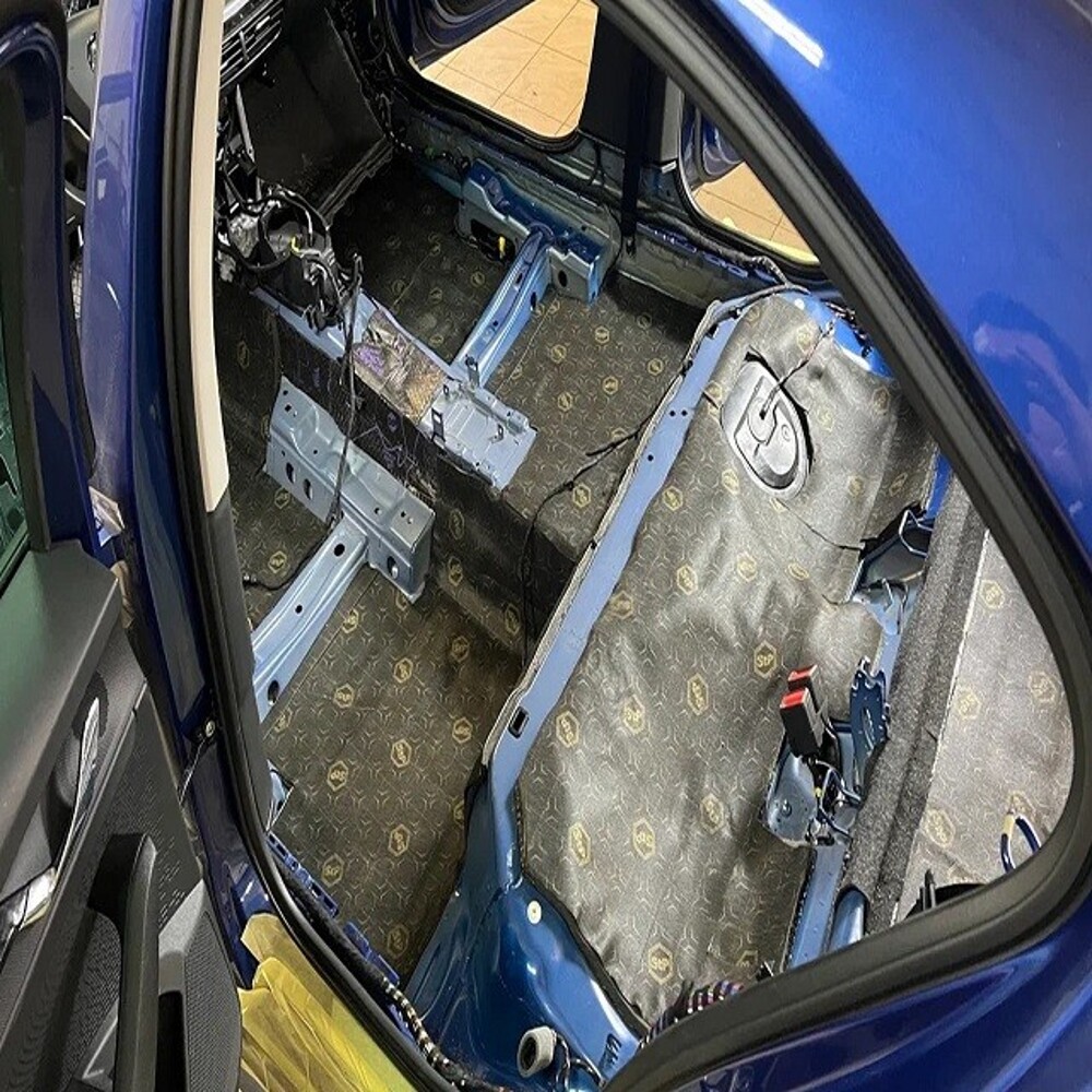 Звукоизоляция NoiseBlock 2 0,47 * 0,75 мм Звукоизоляция NoiseBlock 2 0,47 * 0,75 мм