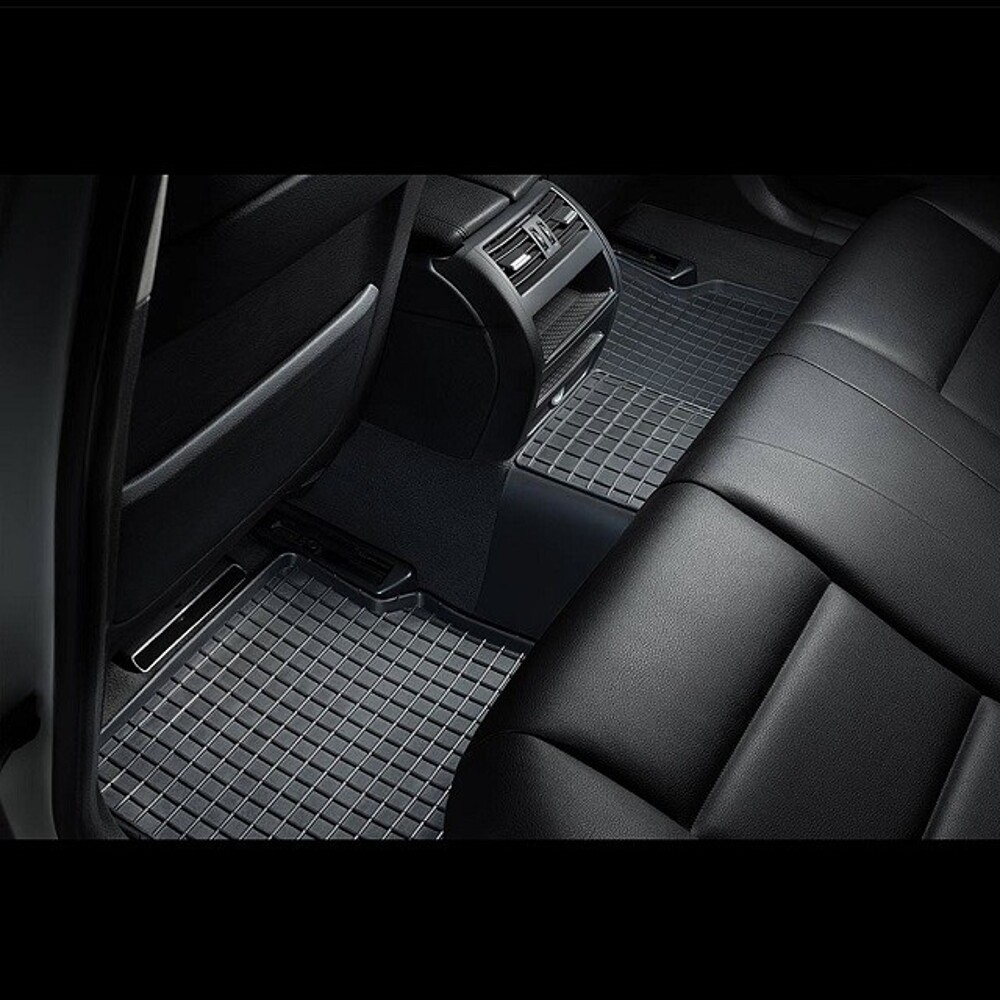 Комплект ковриков резиновый-Сетка на BMW 1** E87-88 2004->2013 Комплект ковриков резиновый-Сетка на BMW 1** E87-88 2004->2013