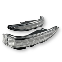 Повторитель поворота в зеркало для ваз-2180 веста, Бегущий, кубик (2шт)