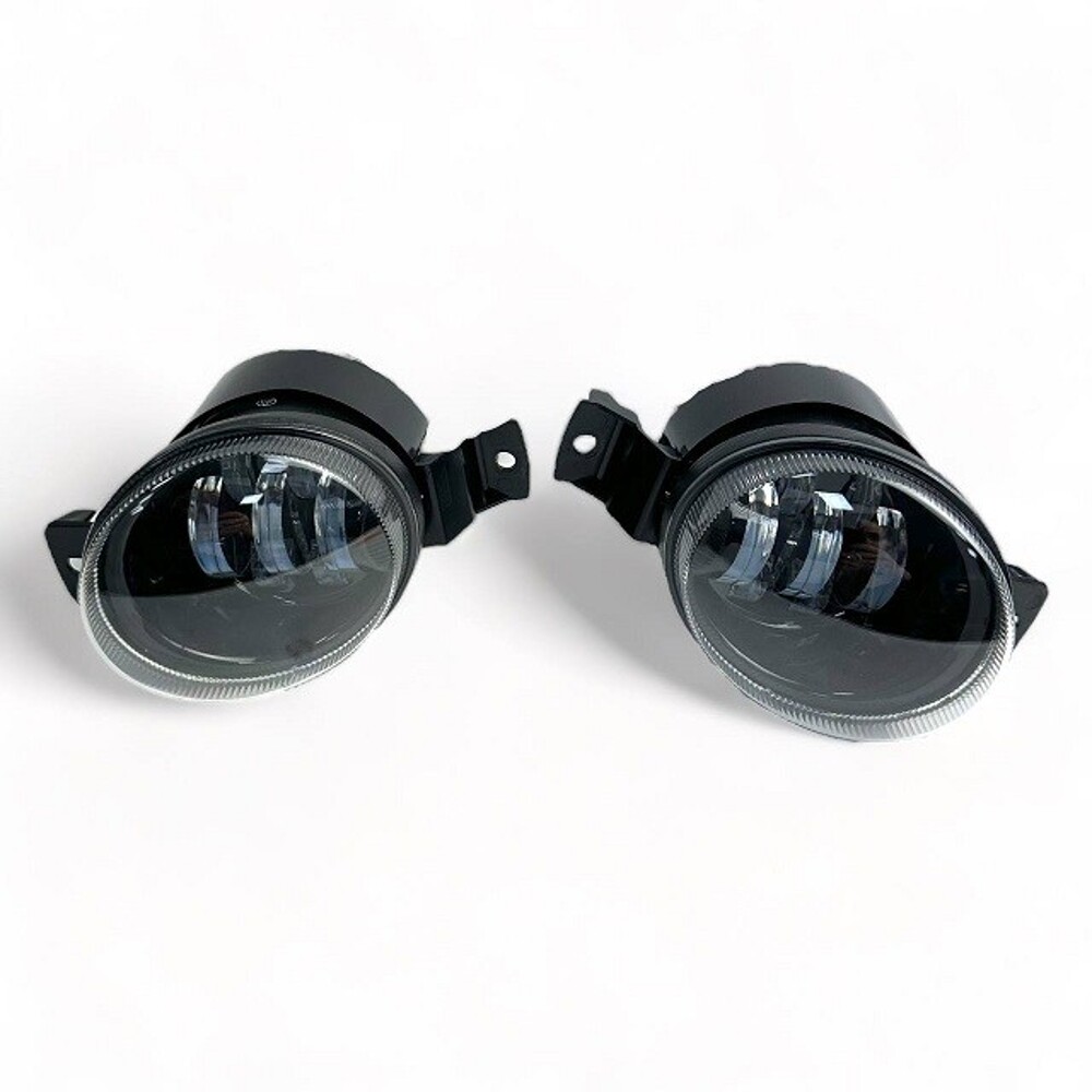 Противотуманная фара LED 2007 - 2011 BMW (Компл) Противотуманная фара LED 2007 - 2011 BMW (Компл)