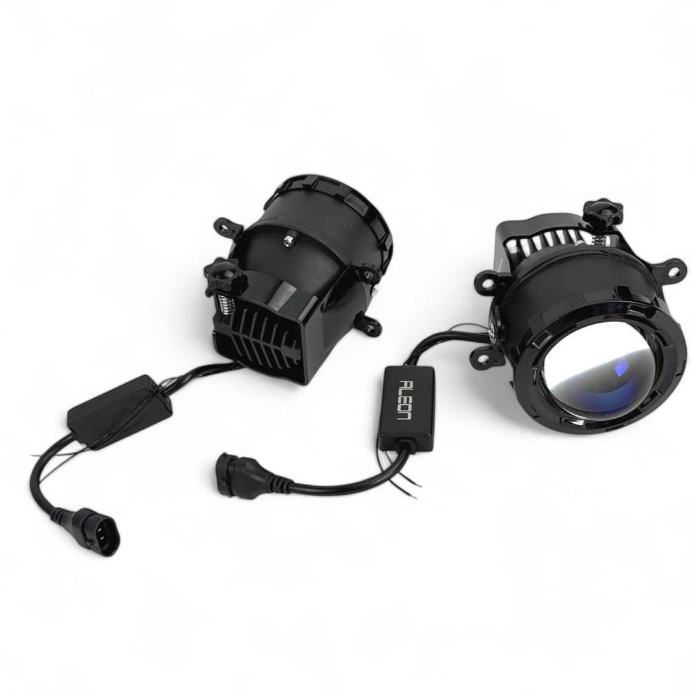 Противотуманная фара LADA VESTA светодиодная ближний/дальний 1 линза, blue lens, csp4570, 6000k Противотуманная фара LADA VESTA светодиодная ближний/дальний 1 линза, blue lens, csp4570, 6000k