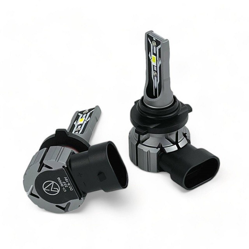 Светодиодные лампы HB4 U1 6000K 1500Lm 18W 9-18V Светодиодные лампы HB4 U1 6000K 1500Lm 18W 9-18V