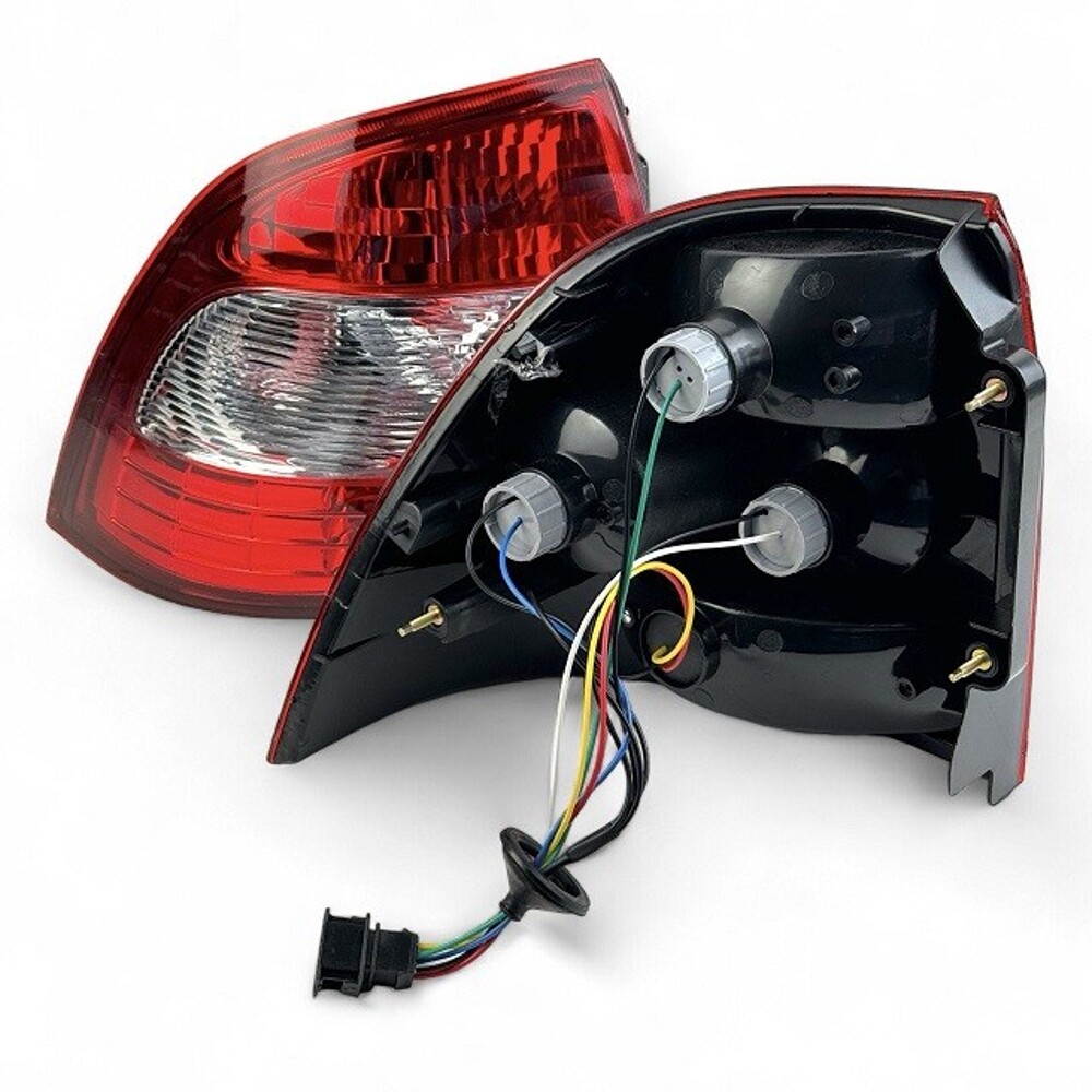 Фонарь задний 2170 светодиодный (2шт комплект) Фонарь задний 2170 светодиодный (2шт комплект)