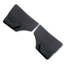 Обшивка дверей на газель, эко-кожа, цвет чёрный с красной строчкой