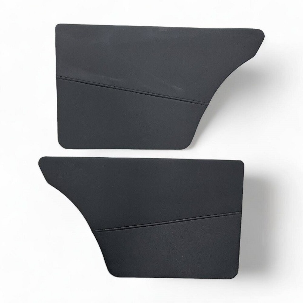 Обшивка дверей на ваз 2101-2107, эко-кожа, цвет чёрный, строчка чёрная Обшивка дверей на ваз 2101-2107, эко-кожа, цвет чёрный, строчка чёрная