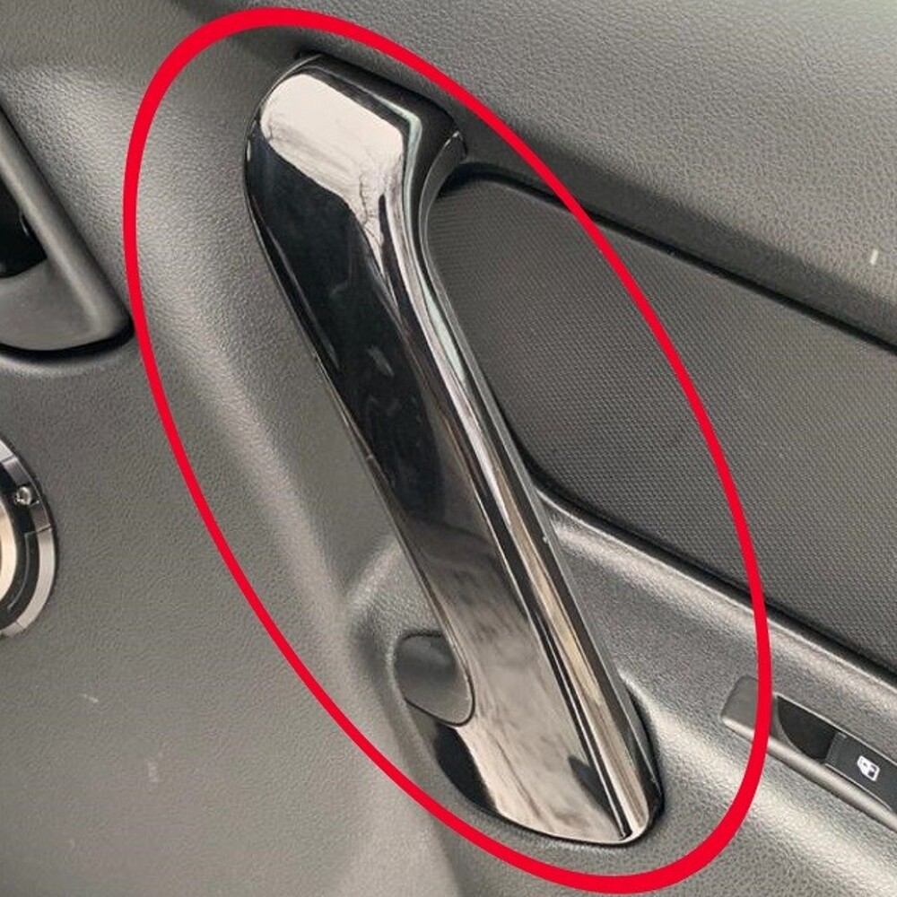 Накладки на внутр. ручки дверей Гранта черный глянец (комплект 3шт) Накладки на внутр. ручки дверей Гранта черный глянец (комплект 3шт)