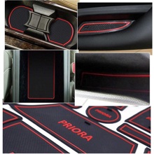 Комплект ковриков для панели приборов и консоли, кпп на ваз - 2170, цвет черный/красный