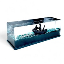 Игрушка на панель Черная жемчужина в море M7