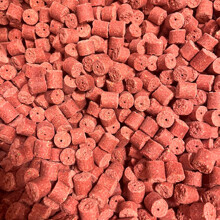 Прикормка Пеллетс GBS 14 мм с отверстием 1 кг Клубника