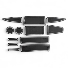 Комплект ковриков для панели приборов и консоли, кпп на ваз - 2190, цвет черный /белый