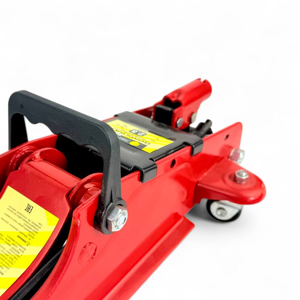 Домкрат гидравлический подкатной 2,5 т 85-385 мм с низким подхватом Домкрат гидравлический подкатной 2,5 т 85-385 мм с низким подхватом