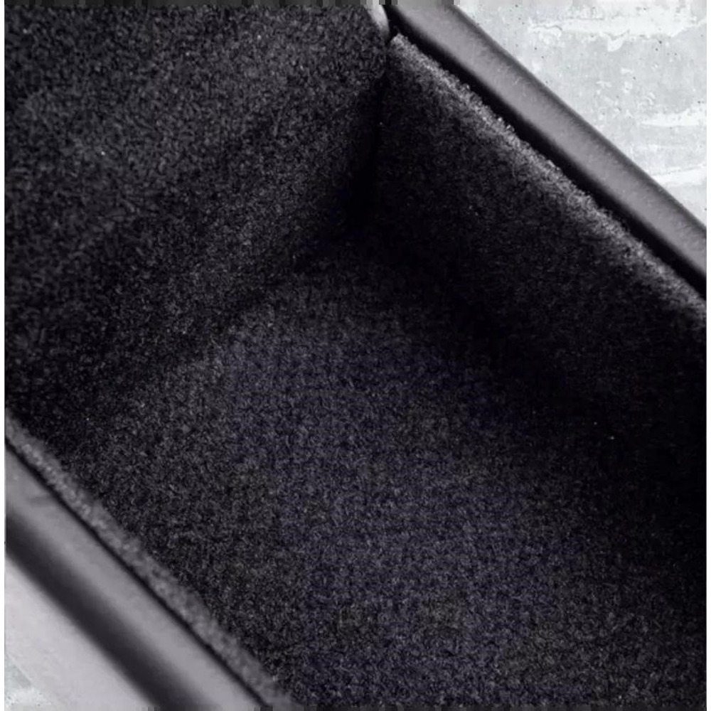 Бокс - подлокотник для лада 2107, красный квадрат, кож.зам. черный Бокс - подлокотник для лада 2107, красный квадрат, кож.зам. черный