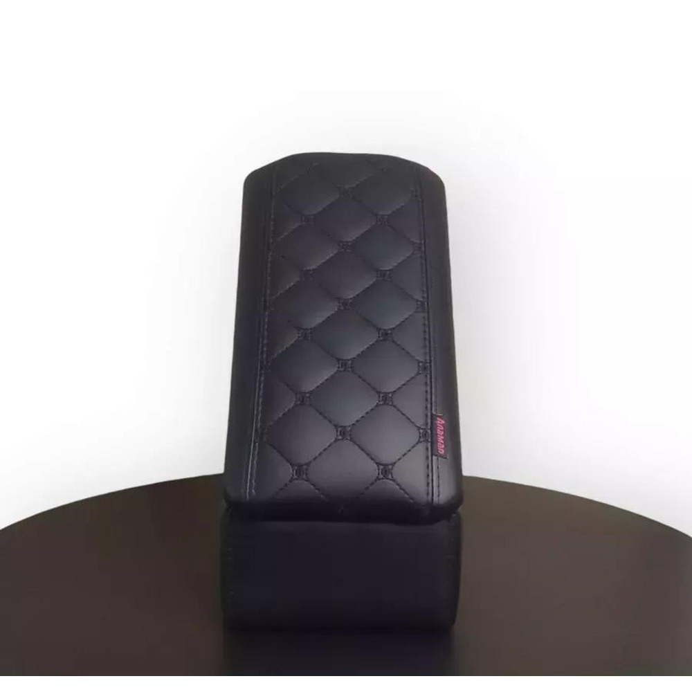 Бокс - подлокотник для лада 2107, черный квадрат, кож.зам. черный Бокс - подлокотник для лада 2107, черный квадрат, кож.зам. черный