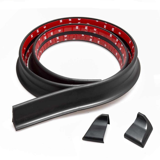 Спойлер резиновый универсальный черный 3.5см Спойлер резиновый универсальный черный 3.5см