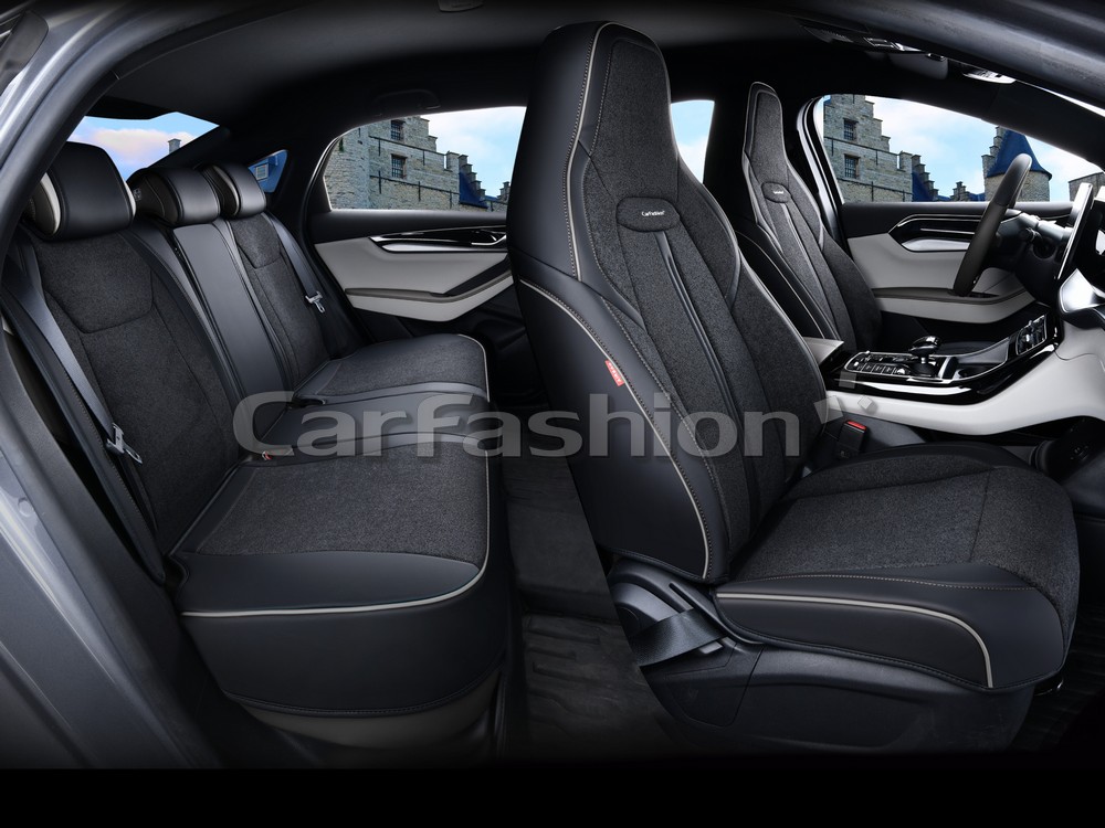 Комплект чехлов на весь салон 5D PULLMAN PLUS, цвет черный/черный/серый Комплект чехлов на весь салон 5D PULLMAN PLUS, цвет черный/черный/серый