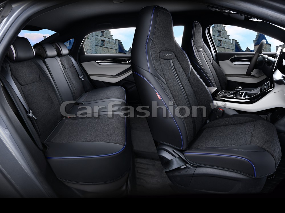 Комплект чехлов на весь салон 5D PULLMAN PLUS, цвет черный/черный/синий Комплект чехлов на весь салон 5D PULLMAN PLUS, цвет черный/черный/синий